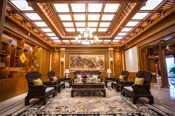 明清閣×中國品牌日 | 引領(lǐng)中式原木整裝，讓世界讀懂東方