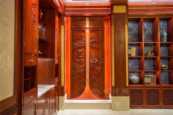 中國中式整裝龍頭企業(yè)明清閣：一塊柚木的蛻變，刮磨讓整裝更高級